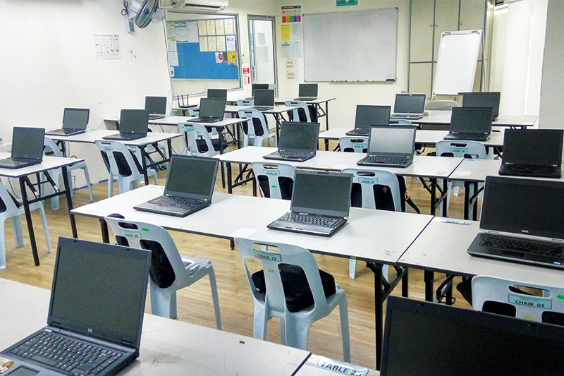 penang round tables with chairs training room rental